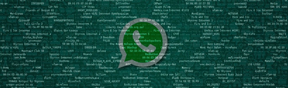 Изображение потока информации на фоне логотипа WhatsApp